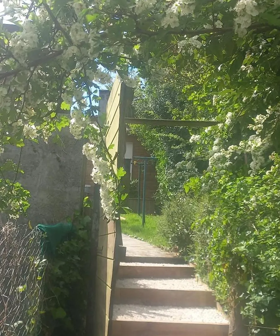 Nyaraló Maison Au Calme Avec Jardin Et Grande Terrasse Breszt